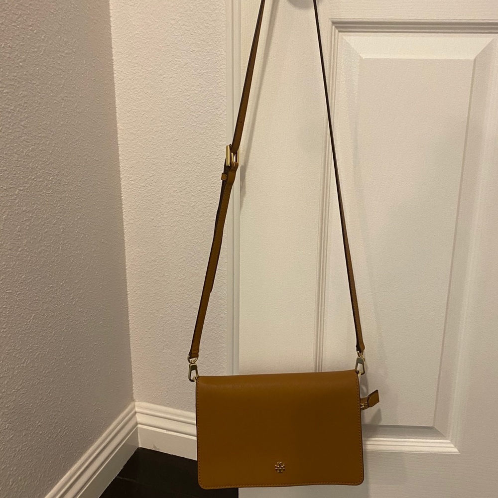 Tory Burch tan crossbody